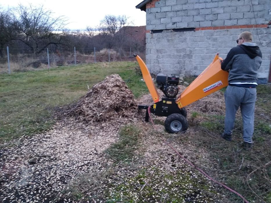 Usuwanie / frezowanie pni / usługi rębakiem / Przycinanie Drzew / wyci
