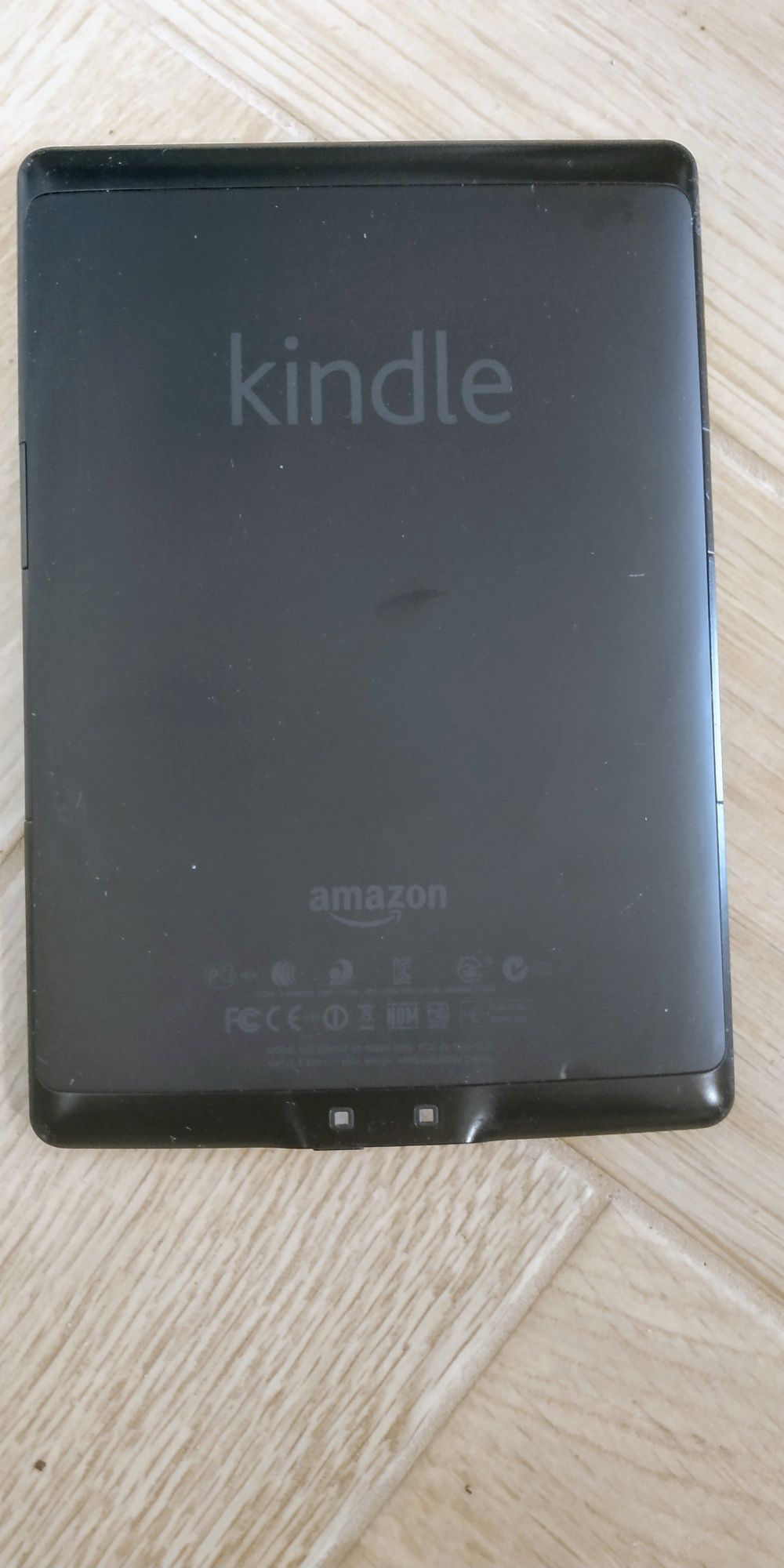 Kindle Paperwhite 4 D01100 uszk