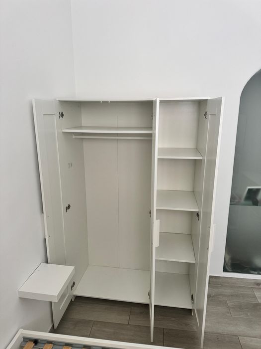 Roupeiro Brimnes da IKEA