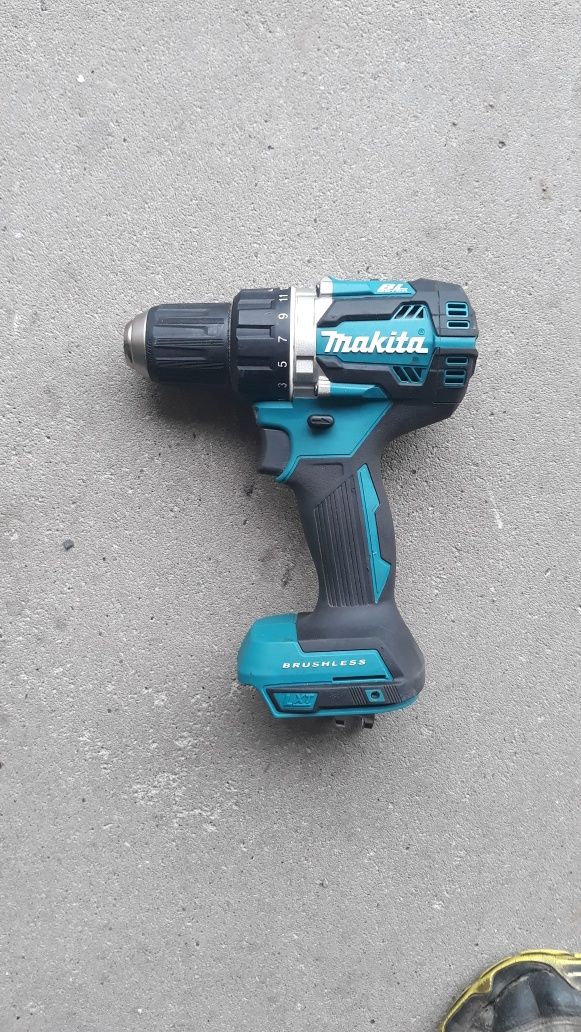 Wkrętarka Makita DDF 484 bezszczotkowa  18 V