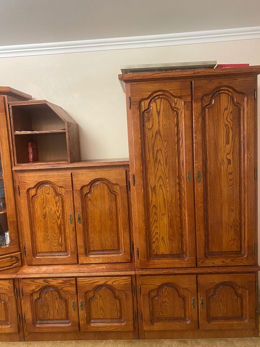 Меблі з натурального дерева!