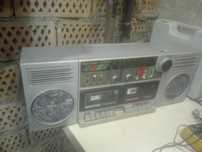 Oldschool Vintage 80'  Radiomagnetofon Boombox  Guecsonic, sprawny.