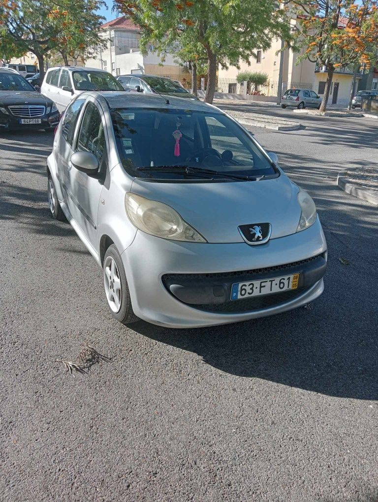 Peugeot 107 1.0.