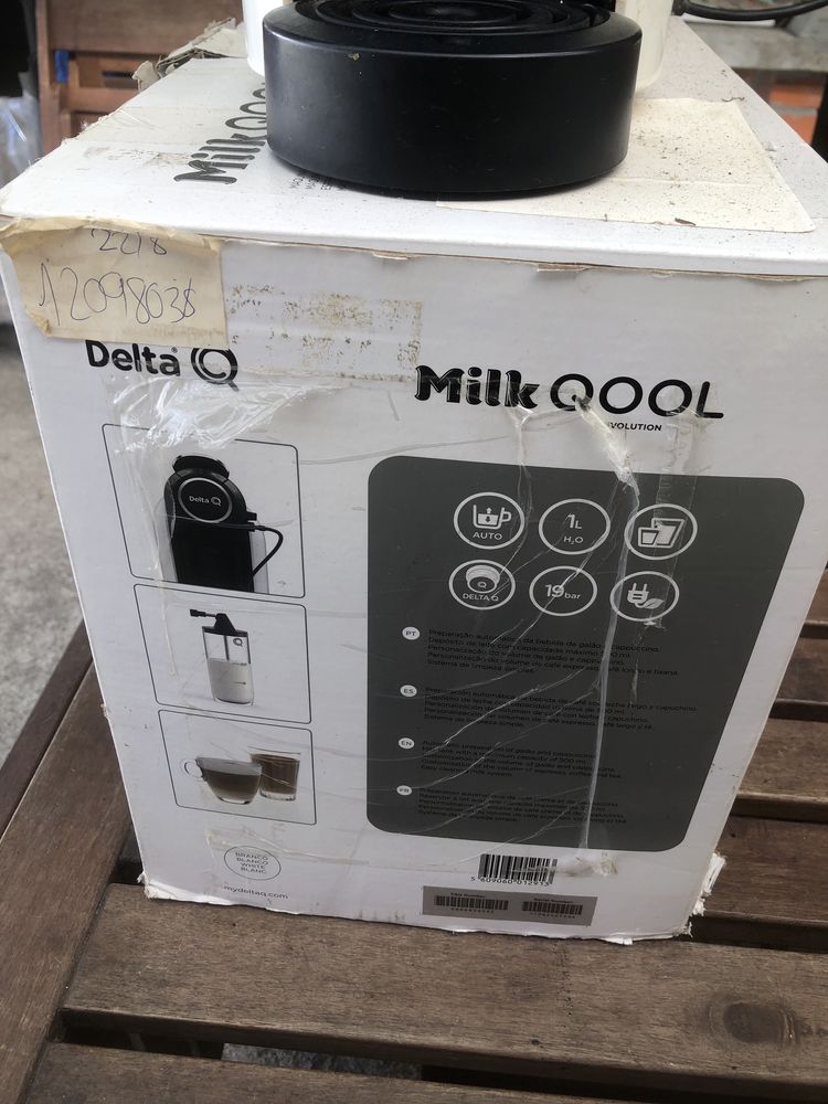 Maquina de Café Delta MilkQool