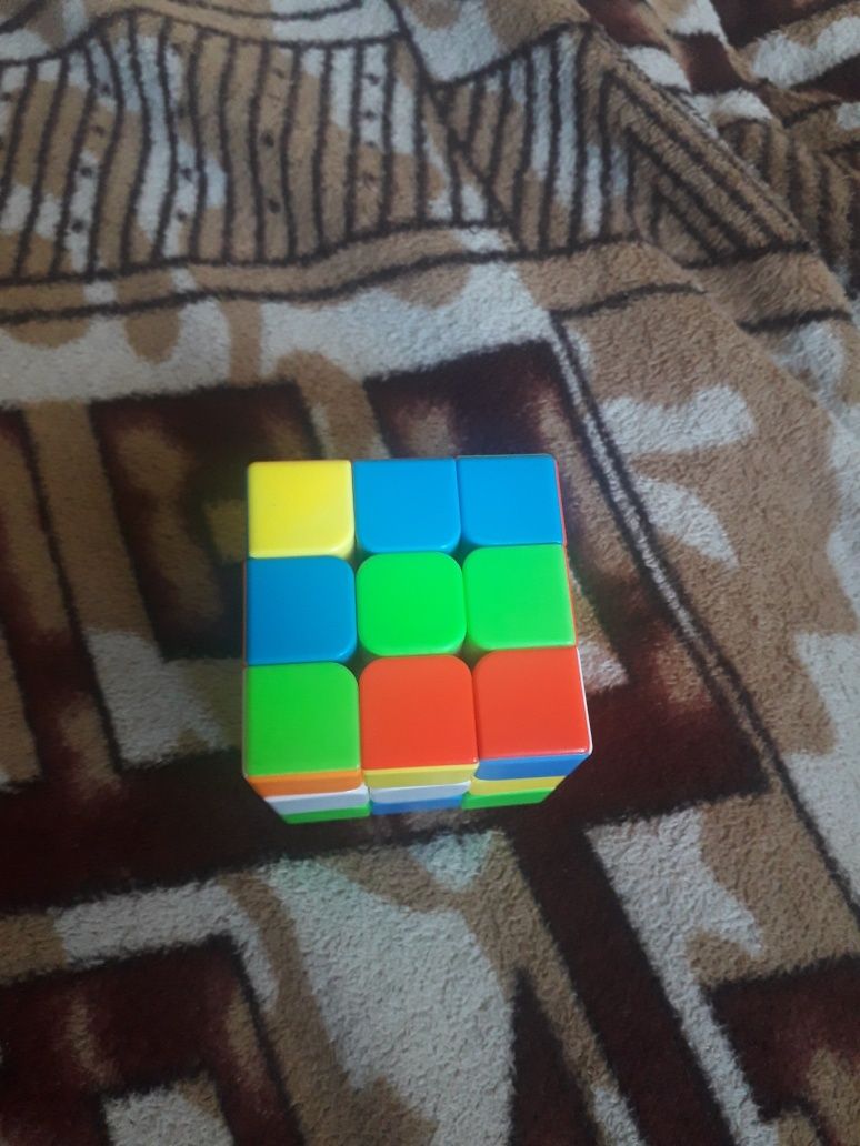 Продам Кубик Рубика