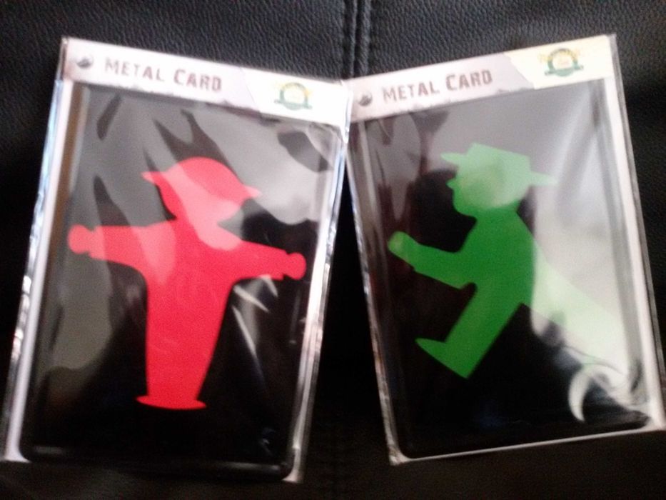 2 Placas Metálicas Vintage de Berlim