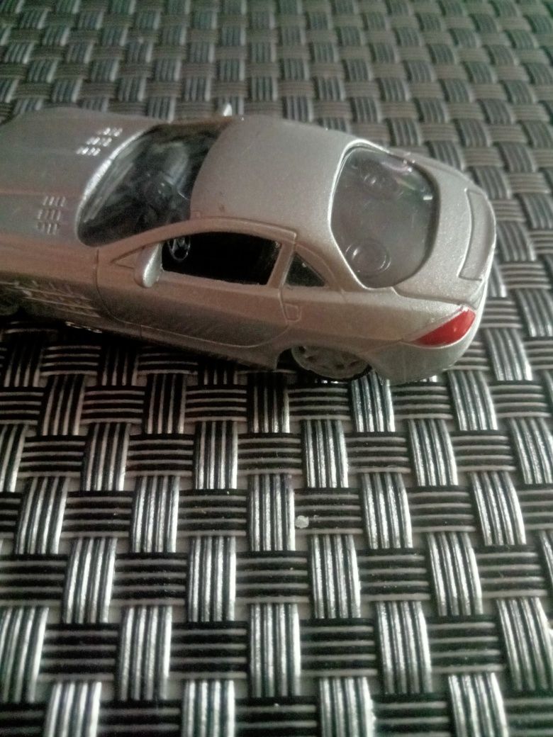 Burago Mercedes Benz SLR McLaren