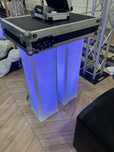 Towery aluminiowe DJ 1m wraz z białymi osłonkami
