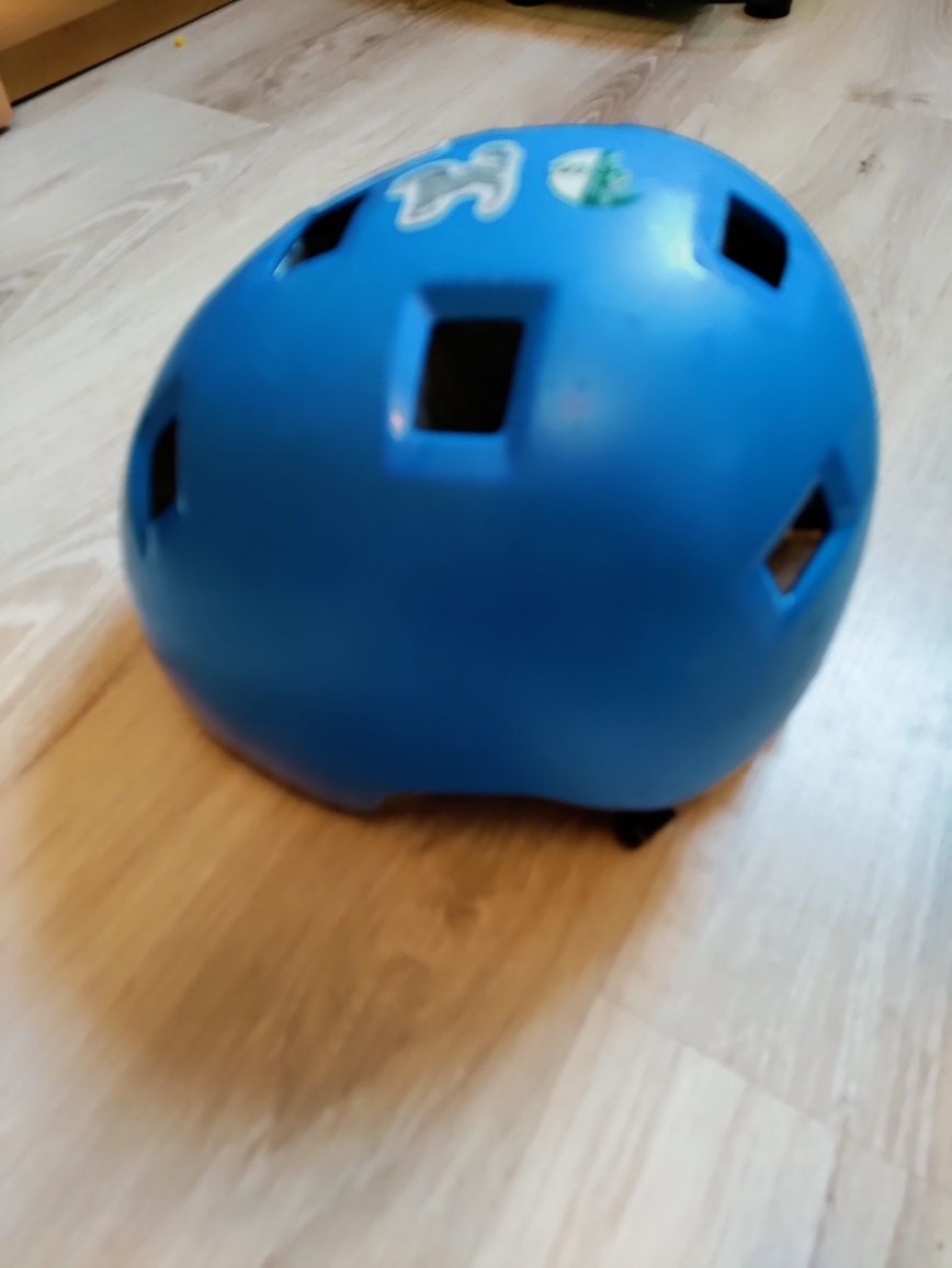 Decathlon kask dziecięcy S 52-54 oxelo