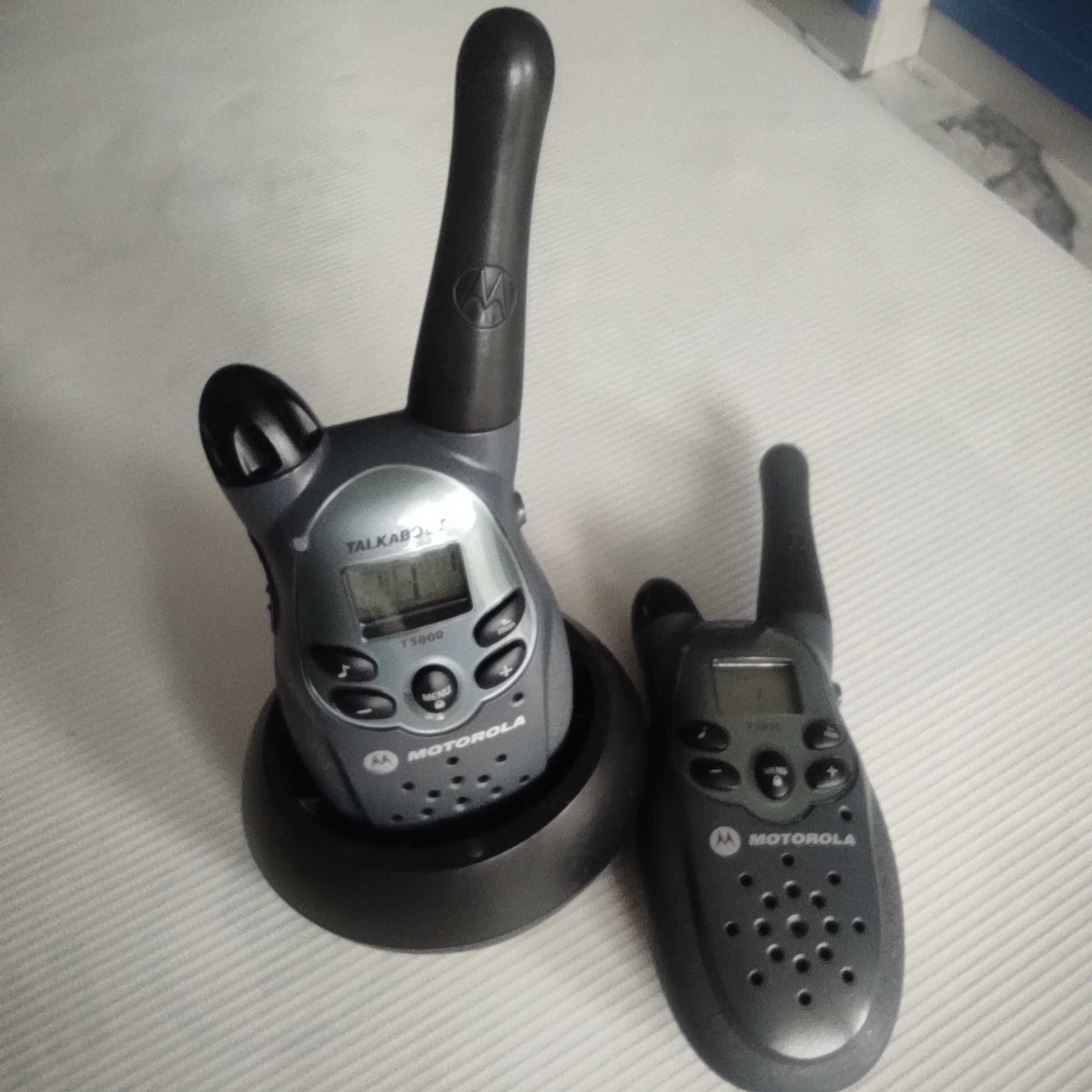 Комплект радіостанцій Motorola T 5000 TALKABOUT