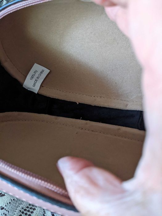 Сумка крос боди ,подарунок гарний,  НОВА з довгою ручкою модна