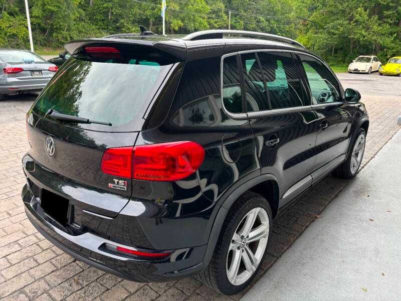 2016 Volkswagen Tiguan 2.0T R-Line 4Motion