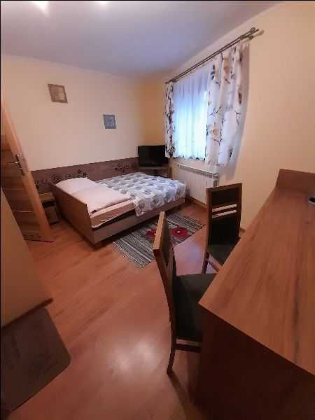 Wolne pokoje , apartament 800m Krupówki
