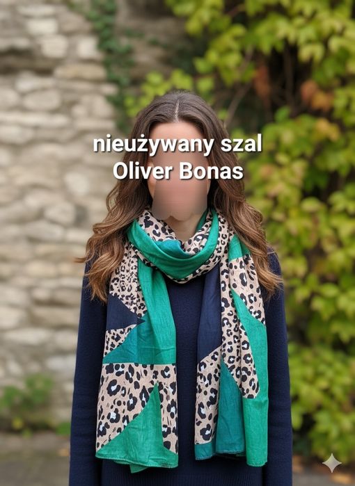 Chusta szal Oliver Bonas jak nowy nieużywany panterka gwiazdy szalik