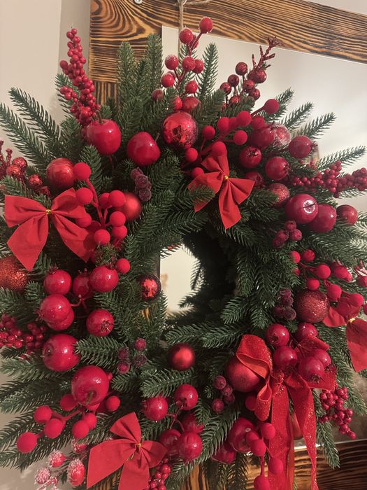 Wianek swiateczny na drzwi