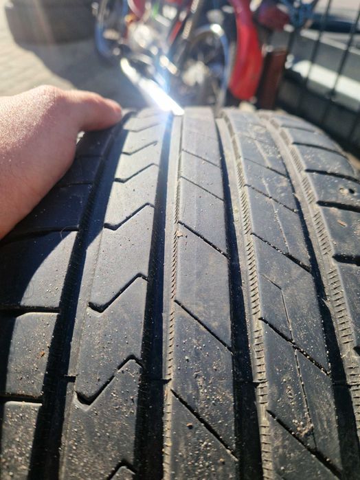 Felgi OZ Racing 7x17 5x112 z oponami Hankook Ventus 215/45