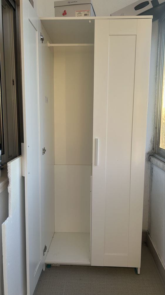 Roupeiro branco BRIMNES IKEA