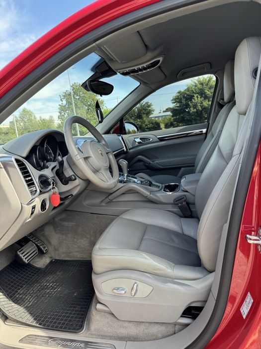 Porsche Cayenne 3,0 дизель 2013 року
