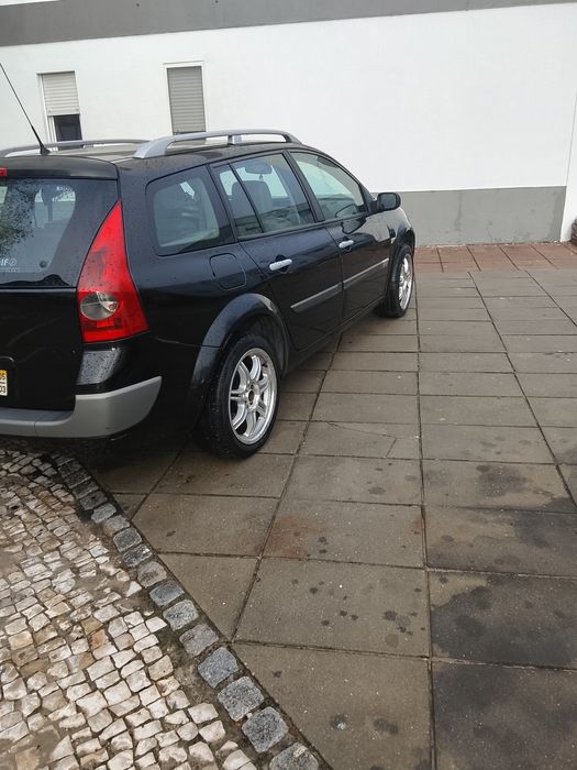 Vendo ou troco Renault Megane 05