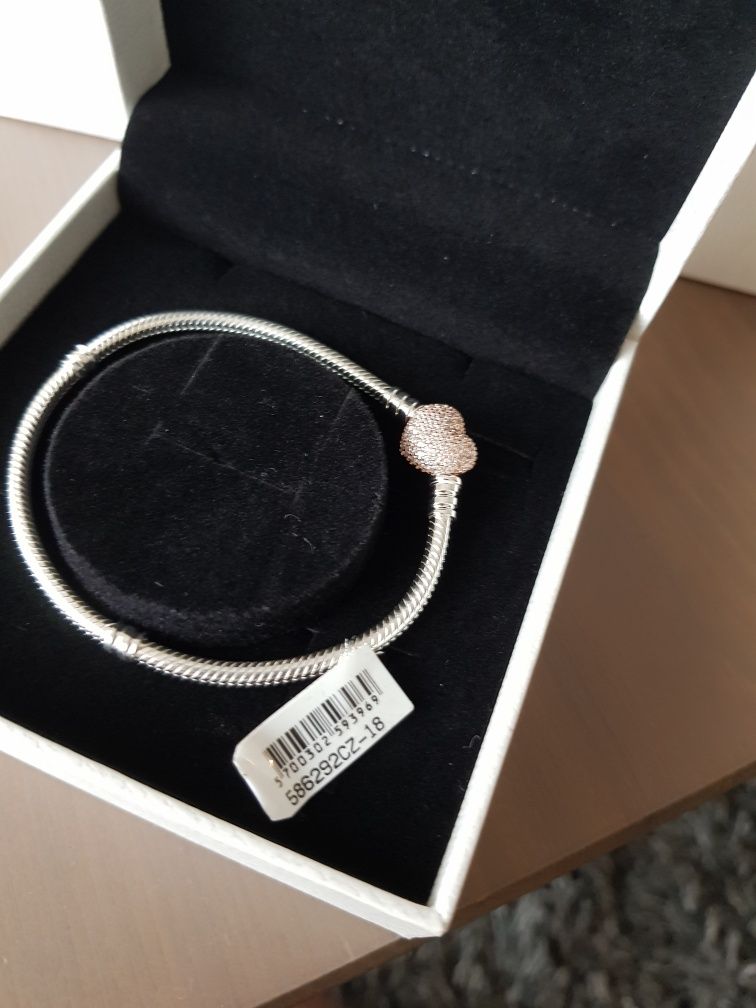 Bransoletka Pandora kolekcja Moments srebro z Rose rozmiar 18 cm