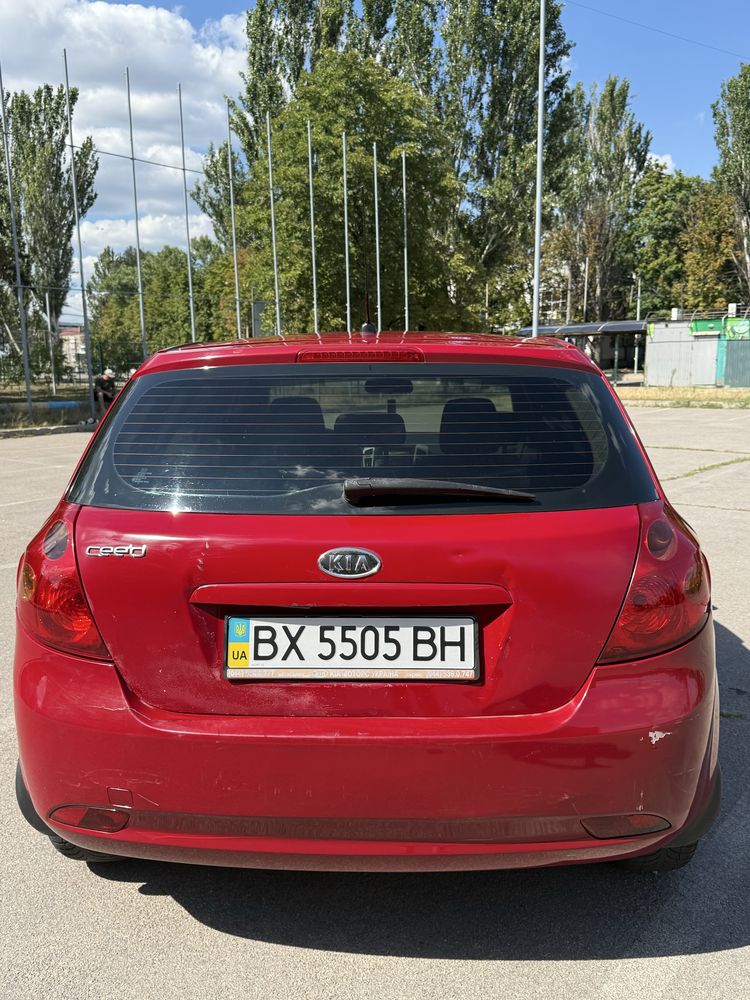Kia Ceed 2.0 автомат