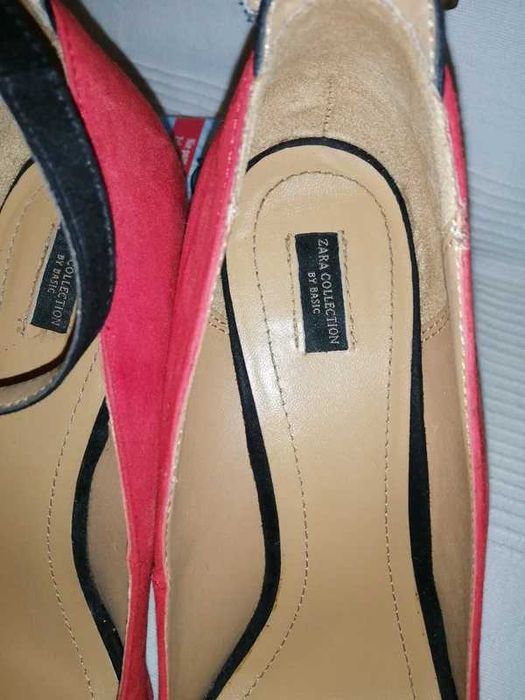 Czerwone koturny Zara