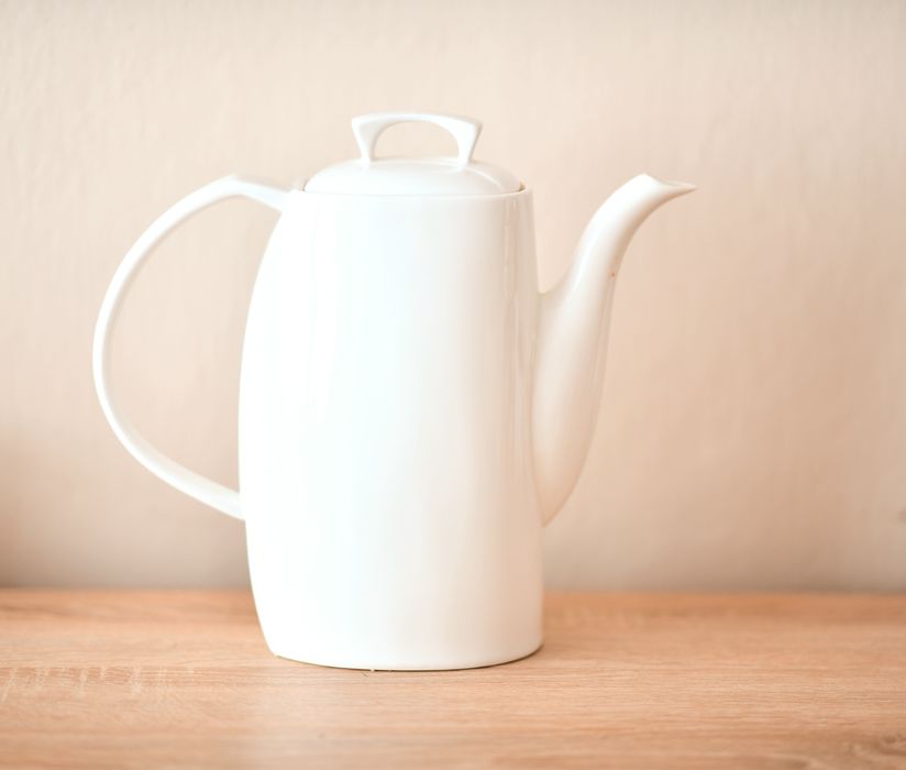 Elegancki dzbanek czajnik ceramiczny