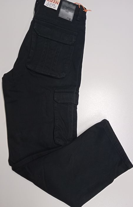 Bojówki ocieplane czarne. Pas 80-82 cm