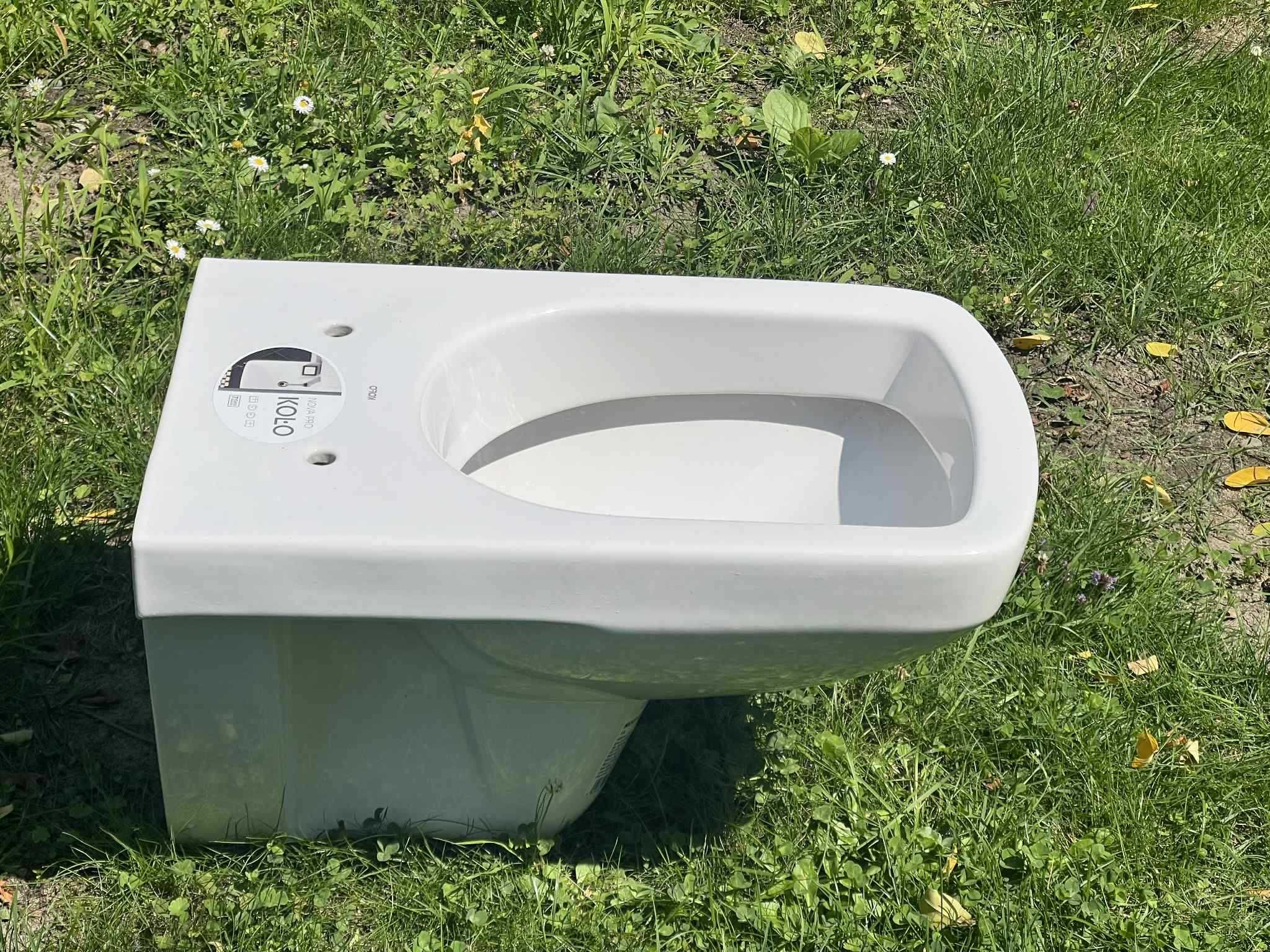 Sprzedam WC KOŁO nowe