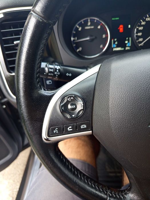 Mitsubishi Outlander 2,2 дизель