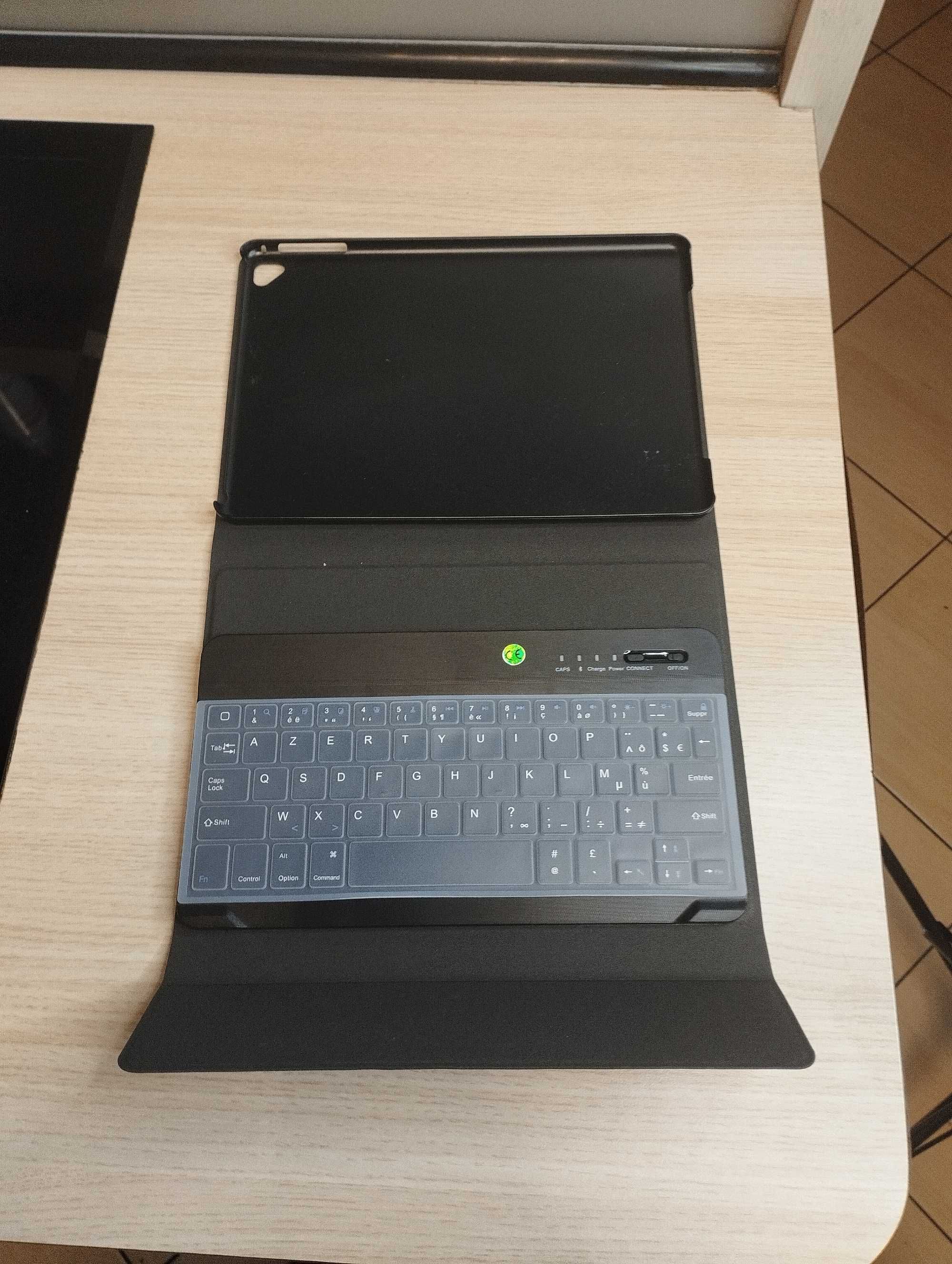 Etui do tabletu z klawiaturą