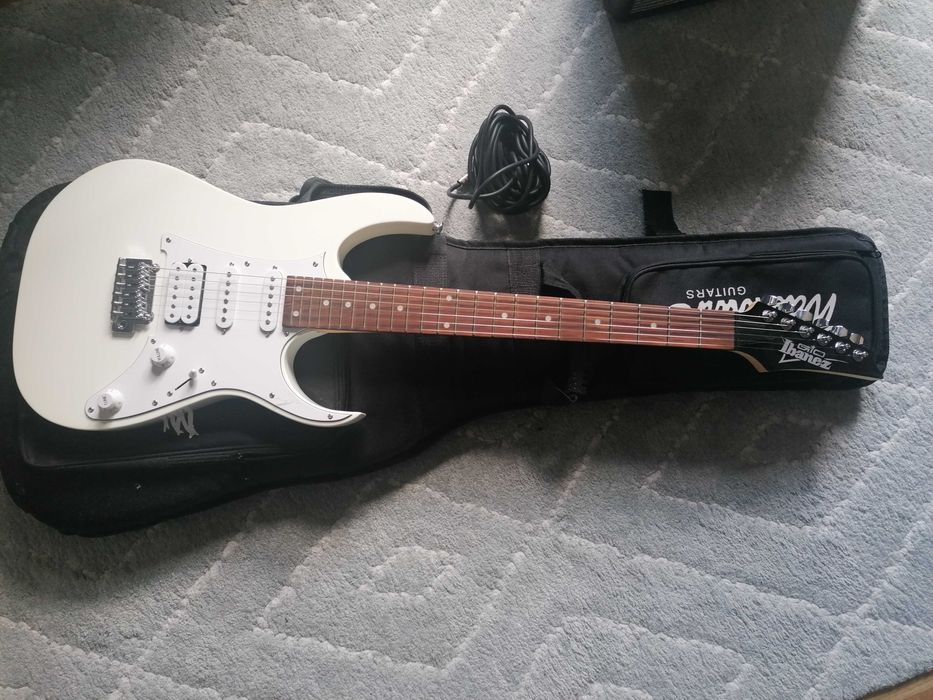 Gitara elektryczna Ibanez GRG140-WH + kabel Klotz + pokrowiec