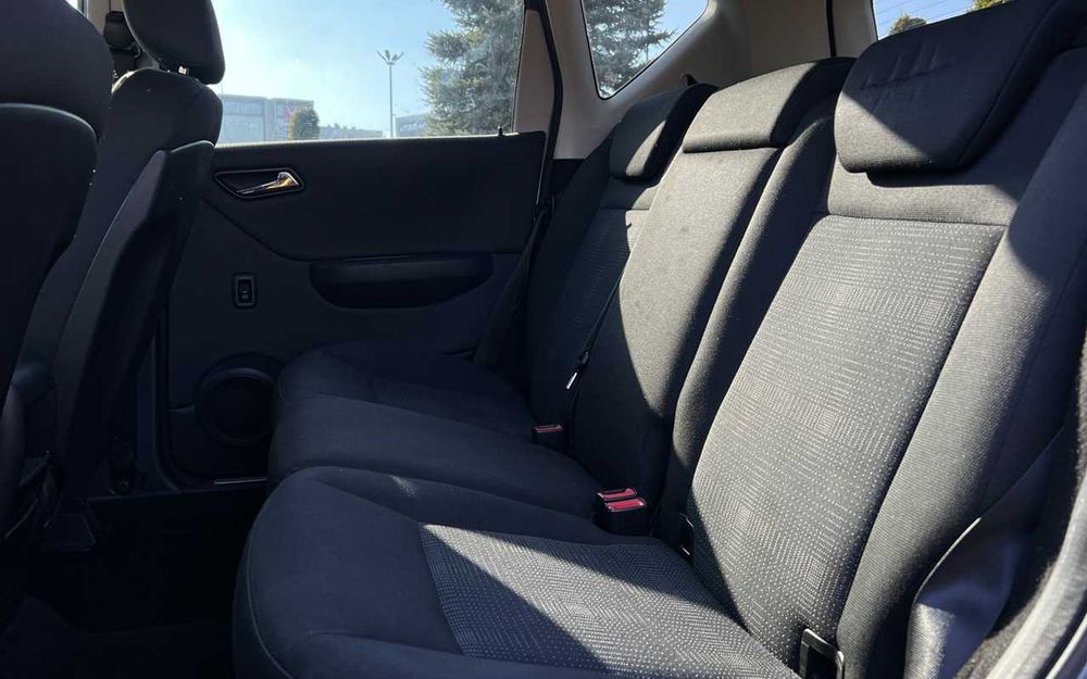 Mercedes-Benz A 180 2010