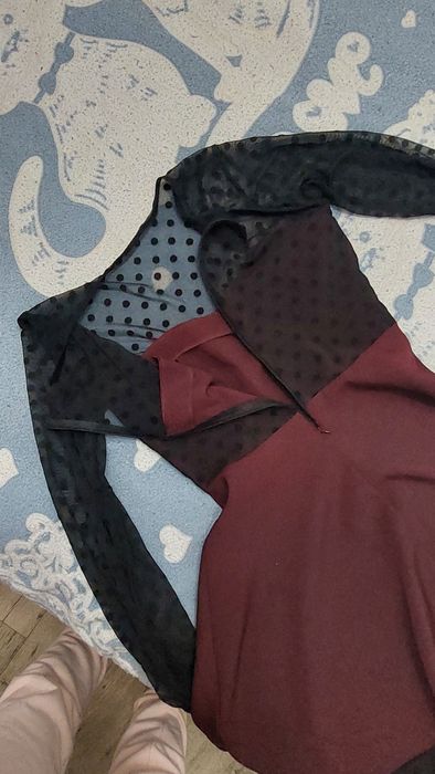 Гарна вечірня сукня