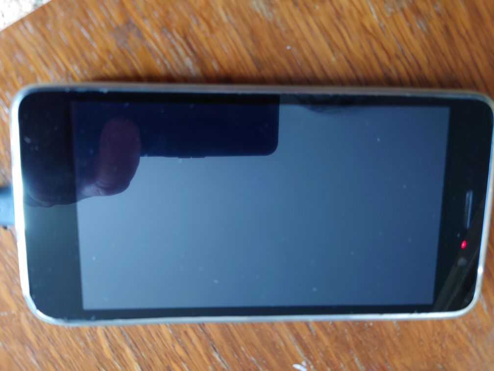 Телефон Huawei Y6 pro