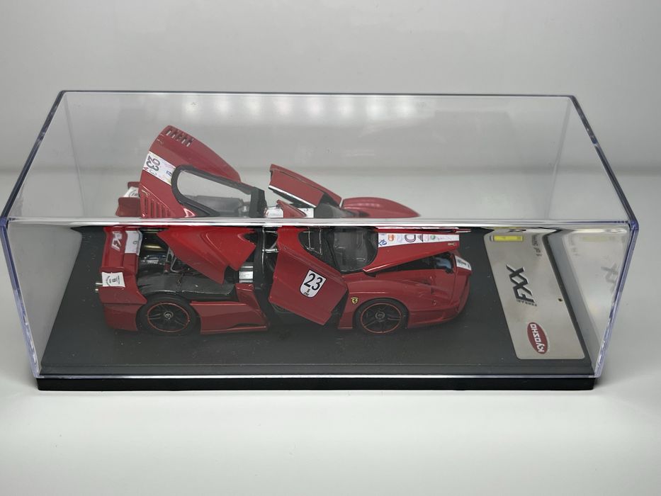 1:43 Kyosho Ferrari FXX no23