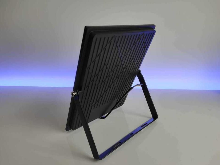 Holofotes Led 100W Pretos