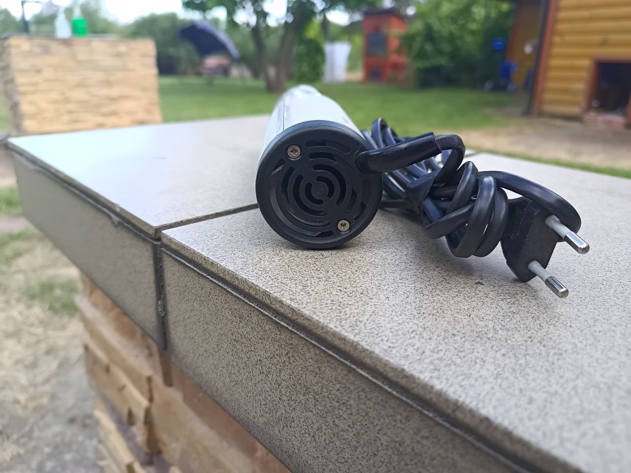 Suszarka niemiecka AKA LD11 330W