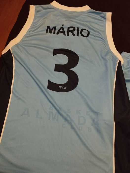 Equipamento de basquetebol do BAC