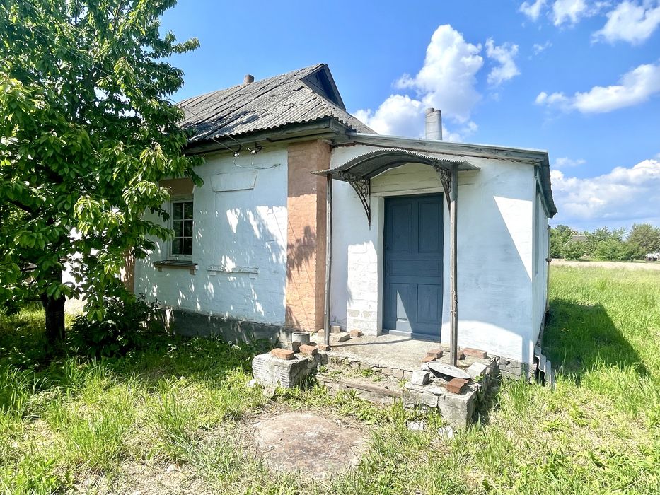 Продам будинок в с. Чемер ( 45 км від Чернігова, Київский напрямок)