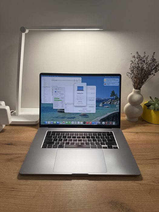 MacBook Pro 16 2019 i9 32Gb 1Tb Radeon 5500 4Gb