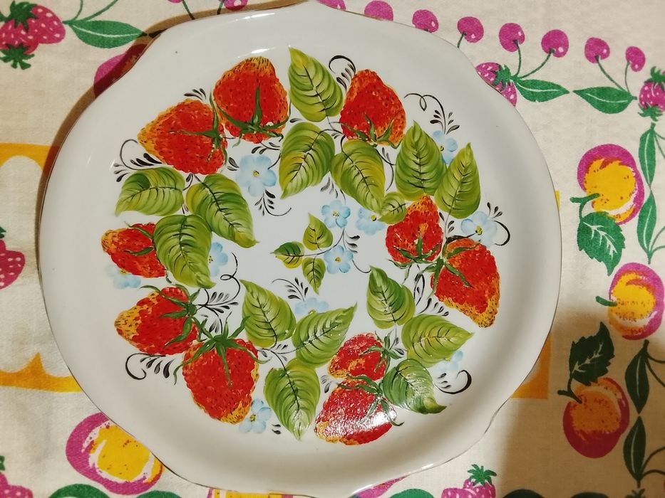 Блюдо фарфоровое для торта.