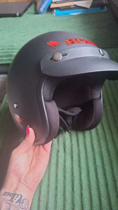Kask honda jak nowy