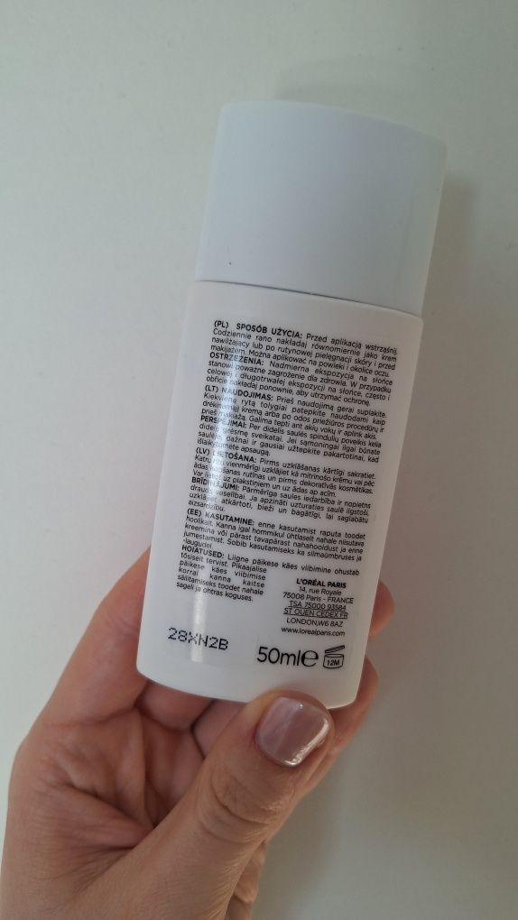 krem SPF 50 LOREAL Bright Reveal na przebarwienia