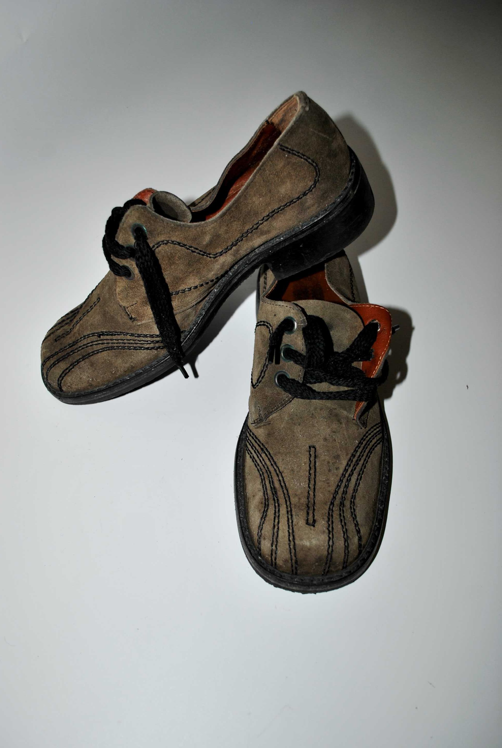 Туфли из Португалии мужские кожа замш замшелые кожаные хакки 26,5 см