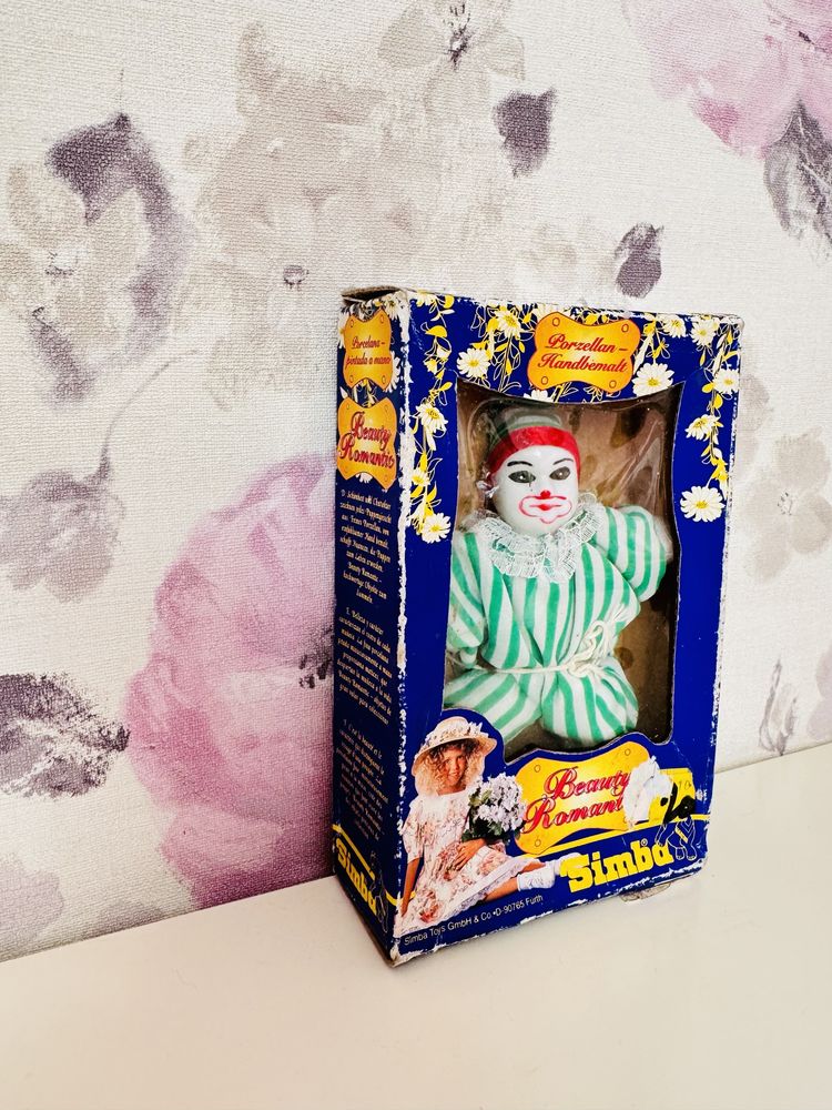 Klaun lalka porcelanowa, kolekcjonerska lalka Simba
