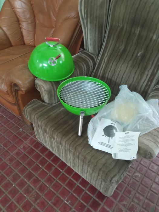 Vendo mini BBQ como novo, usado duas vezes