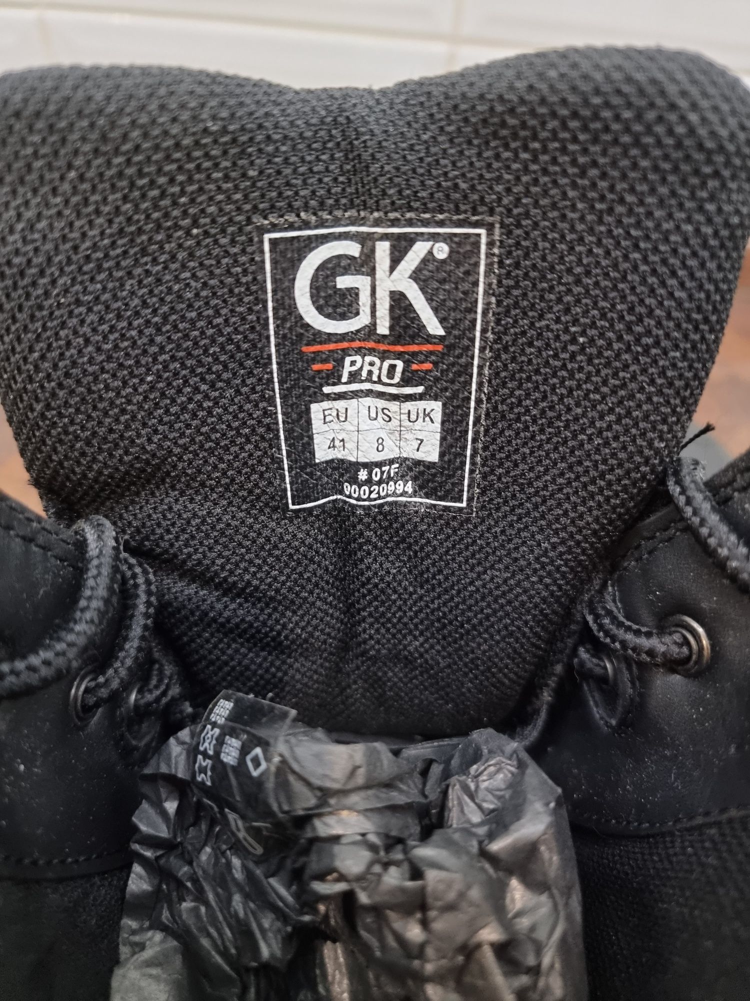 Черевики GK PRO GroudSpeed 07F, чорного кольору, термо