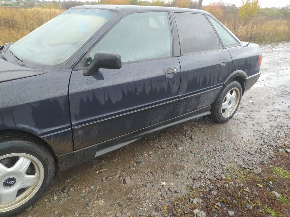 Продам Ауди 80. б3.1987год