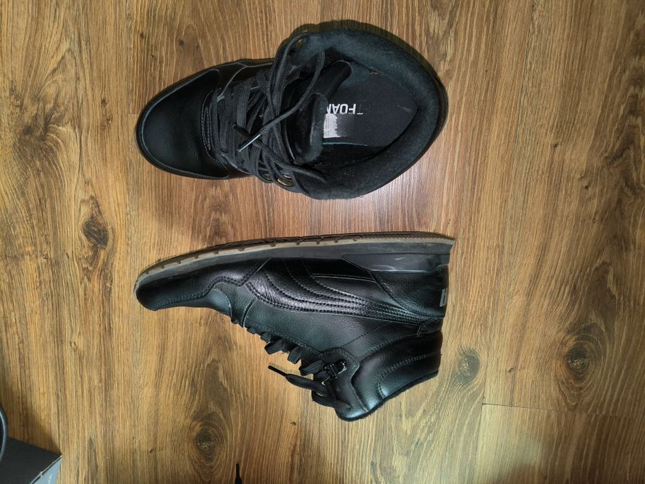 Buty do kostki Puma 42.5 czarne skóra